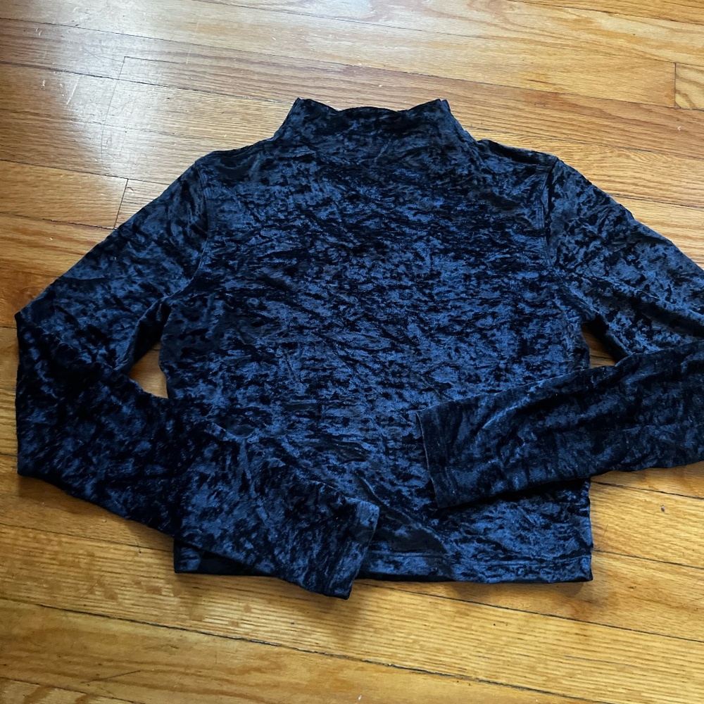 Lululemon All Aligned Mock Neck top